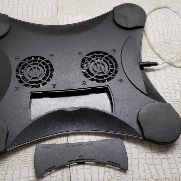 Antec Notebook Cooler Potect Laptop Fan USB Powered - Picture 6 of 8